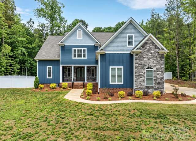 Property at 1622 Hunters Place Rd, York, SC 29745, 4 beds, 3.5 baths