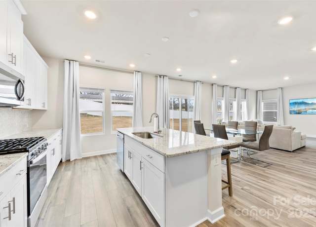 Property at 916 Clementine Rd, Monroe, NC 28110, 4 beds, 2.5 baths
