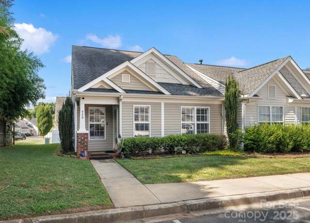 Property at 520 Fenton Pl, Rock Hill, SC 29732, 3 beds, 2 baths