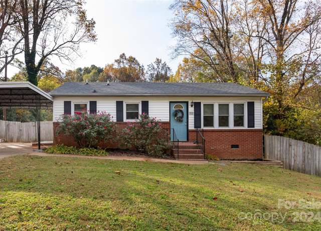 Property at 503 Cherry St, Belmont, NC 28012, 3 beds, 1 bath
