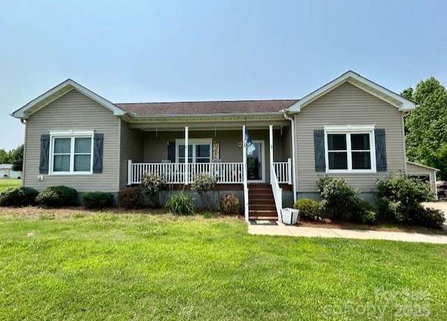 Property at 1545 Lewis Farm Rd, Kings Mountain, NC 28086, 3 beds, 2 baths