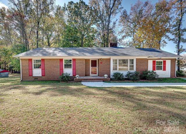 Property at 111 Bobby Lee Ln #18, Mooresville, NC 28115, 3 beds, 2 baths
