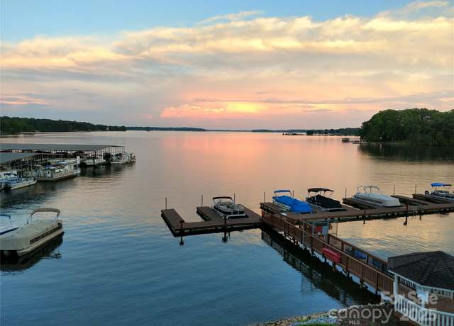 Property at 7831 Spinnaker Bay Dr #314, Sherrills Ford, NC 28673, 2 beds, 2 baths