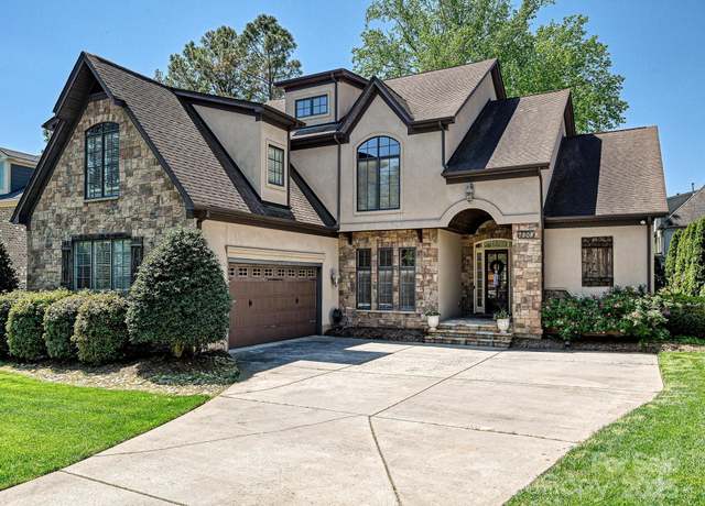 Property at 7208 Ashton Gate Dr, Charlotte, NC 28270, 5 beds, 5.5 baths