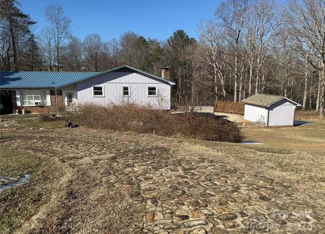 Property at 1614 Brown Orchard Dr, Morganton, NC 28655, 4 beds, 3 baths