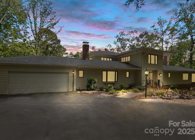 Property at 115 Forestcliff Ct NE, Concord, NC 28025, 5 beds, 3.5 baths