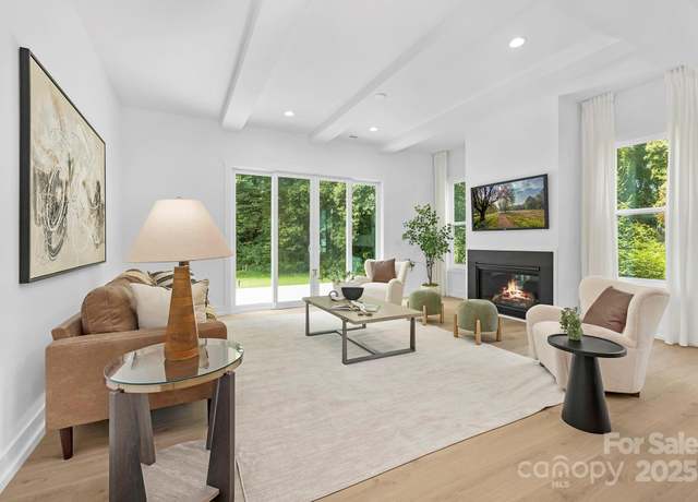 Property at 5615 Lantana Ave Unit B, Charlotte, NC 28205, 3 beds, 2.5 baths