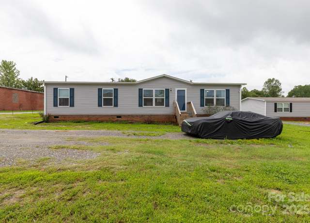 Property at 101 Park Ln, Grover, NC 28073, 3 beds, 2 baths