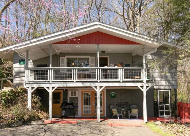 Property at 7 N Delano Rd, Asheville, NC 28805, 3 beds, 2 baths