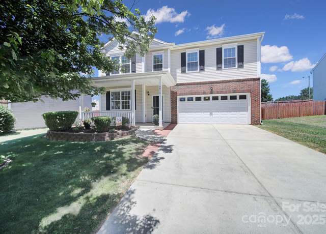 Property at 3015 Liddington Rd, Matthews, NC 28105, 3 beds, 2.5 baths