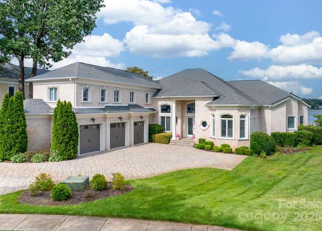 Property at 3394 Governors Island Dr, Denver, NC 28037, 5 beds, 5.5 baths