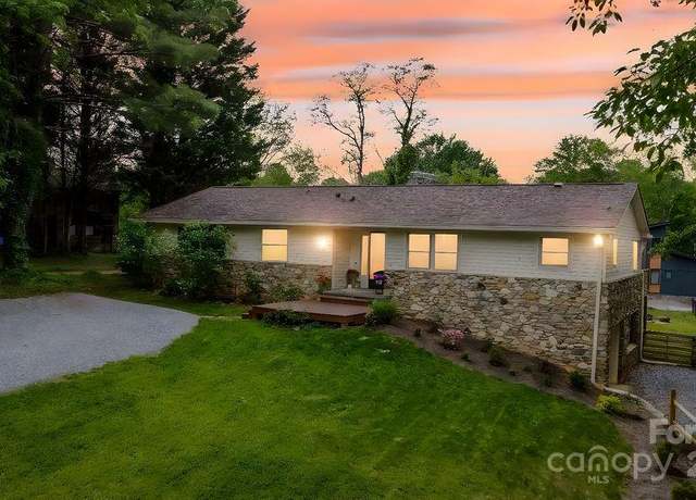 Property at 36 Avon Rd, Asheville, NC 28805, 3 beds, 3 baths