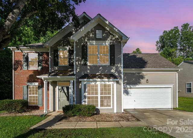 Property at 152 Hampshire Dr, Mooresville, NC 28115, 3 beds, 2.5 baths
