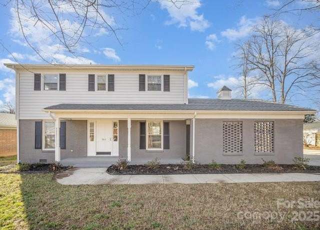 Property at 303 Bost St, Kannapolis, NC 28081, 3 beds, 2.5 baths