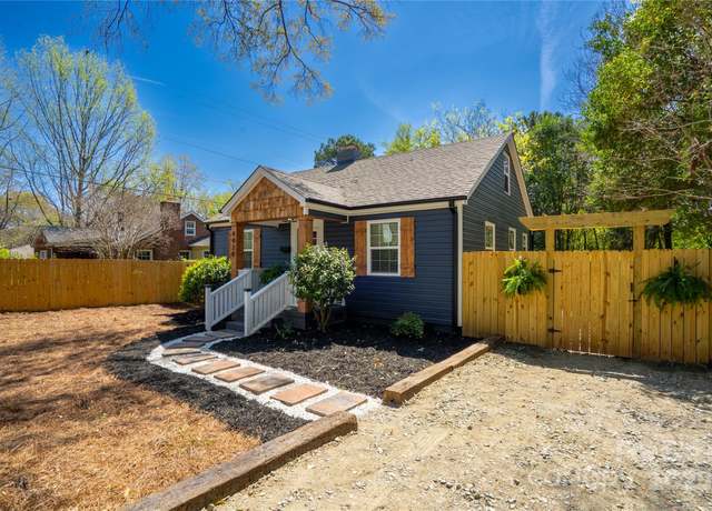 Property at 4429 Major St, Charlotte, NC 28208, 2 beds, 1 bath