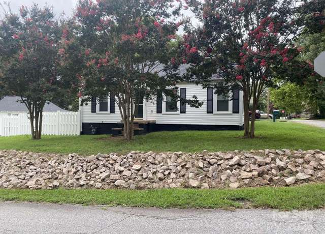 Property at 507 Chrysler St, Kannapolis, NC 28083, 3 beds, 1 bath