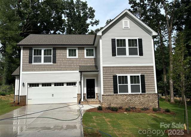 Property at 109 Florence Rd, Statesville, NC 28625, 3 beds, 2.5 baths