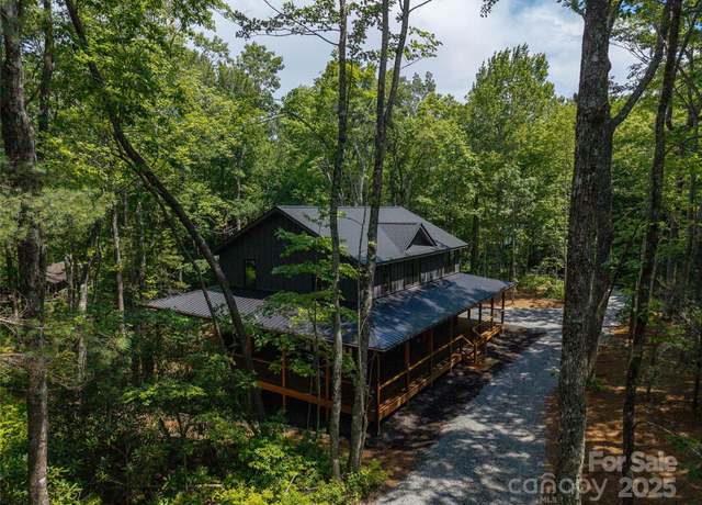 Property at 365 Cherokee Cir, Lake Toxaway, NC 28747, 3 beds, 3.5 baths