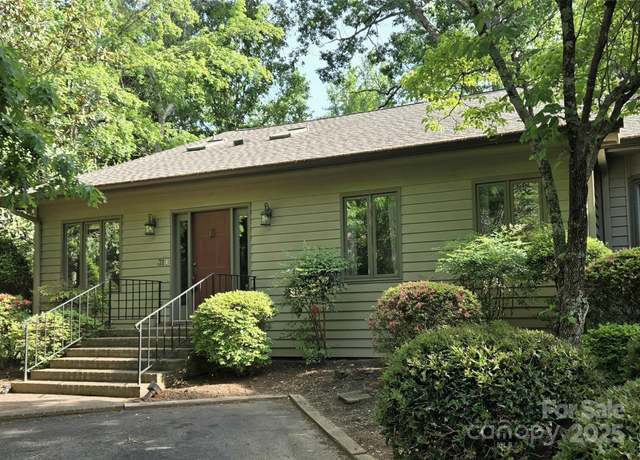 Property at 31 Hunting Country Trl, Tryon, NC 28782, 3 beds, 3 baths