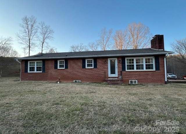 Property at 2639 Fairview Rd, Marion, NC 28752, 2 beds, 2 baths