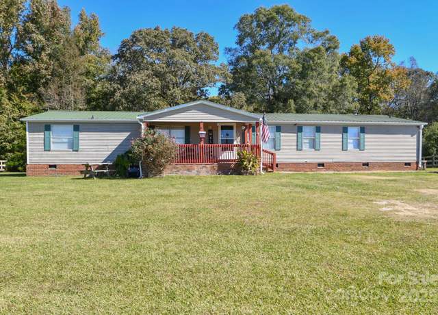 Property at 1574 Burke Duncan Rd, Lancaster, SC 29720, 4 beds, 2 baths