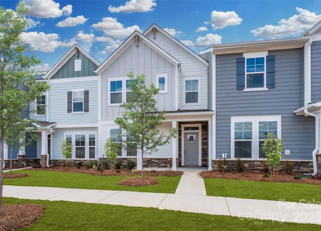 Property at 10105 Mamillion Dr, Huntersville, NC 28078, 4 beds, 3 baths