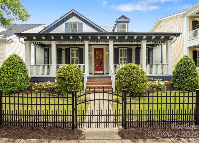 Property at 16919 Hedgerow Park Rd, Charlotte, NC 28277, 3 beds, 2 baths
