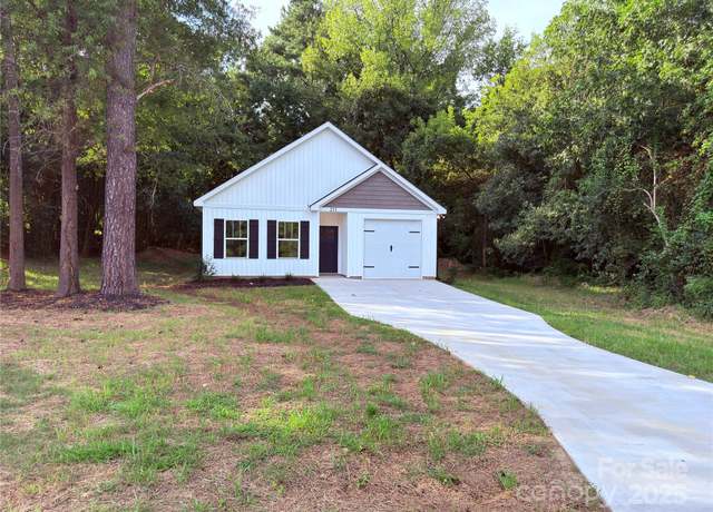 Property at 211 Acorn Acres Rd, Norwood, NC 28128, 3 beds, 2 baths