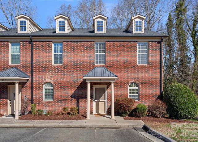 Property at 653 Camrose Cir NE, Concord, NC 28025, 2 beds, 2.5 baths