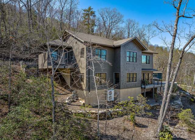 Property at 228 Allen Mountain Dr, Black Mountain, NC 28711, 3 beds, 2.5 baths
