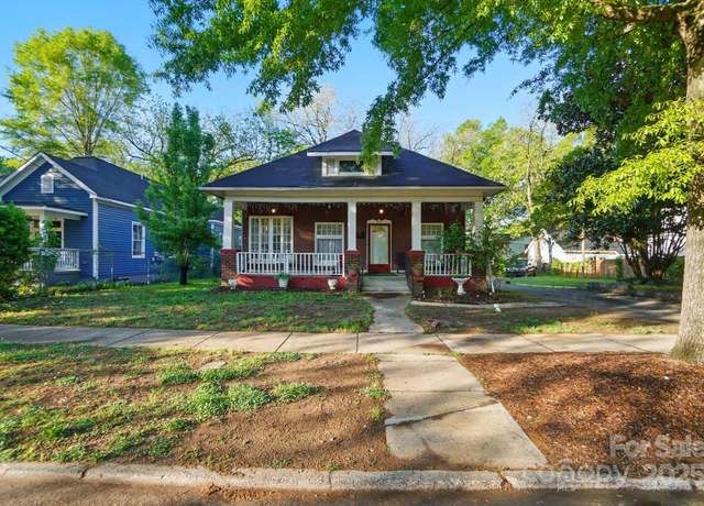 Property at 247 W Park Ave, Charlotte, NC 28203, 3 beds, 2 baths
