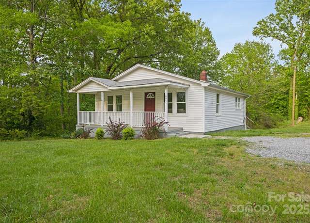 Property at 3093 Flat Gap Rd, Valdese, NC 28690, 2 beds, 1 bath