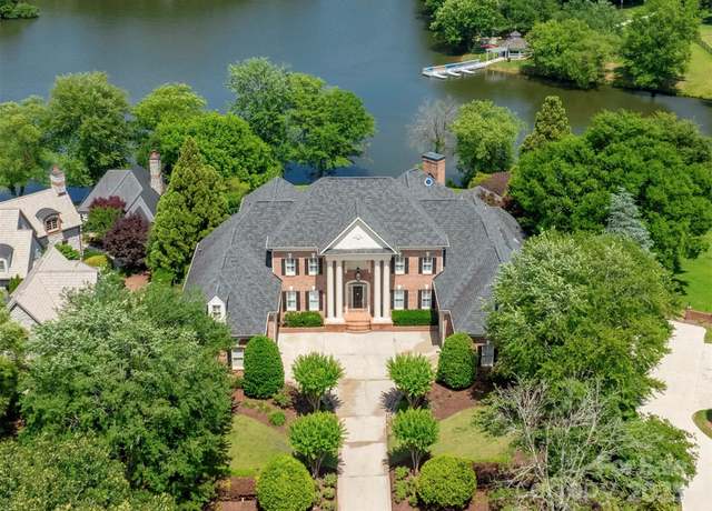 Property at 8721 Lake Challis Ln, Charlotte, NC 28226, 6 beds, 6.5 baths