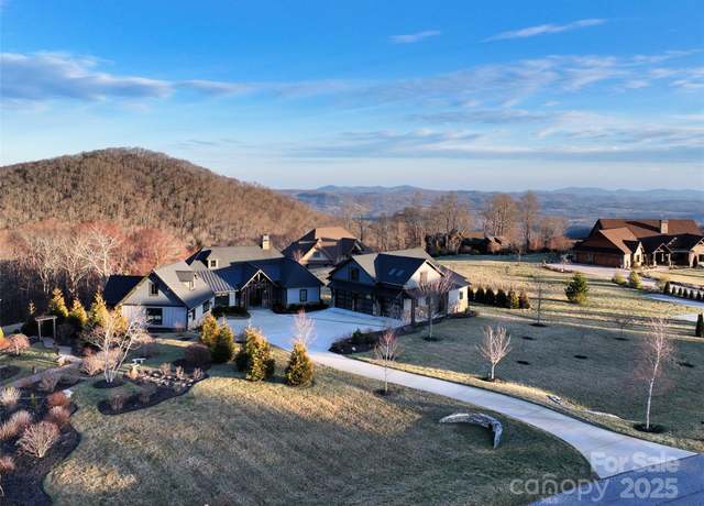 Property at 23 Thunder Mountain Rd, Hendersonville, NC 28792, 3 beds, 4.5 baths