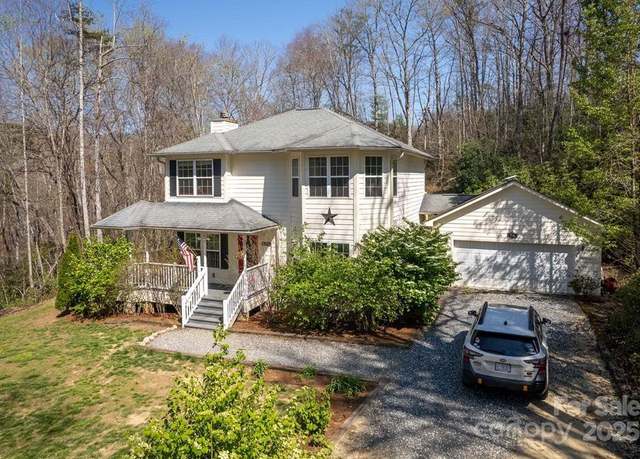 Property at 224 Concord Ln, Tuckasegee, NC 28783, 3 beds, 2.5 baths