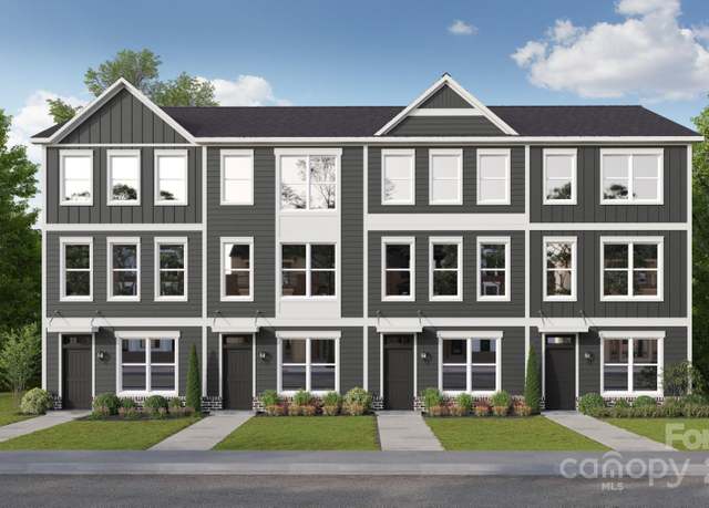 Property at 6045 King Charles Ct, Charlotte, NC 28213, 3 beds, 3.5 baths