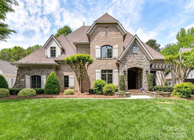 Property at 825 Hudson Pl, Davidson, NC 28036, 5 beds, 5 baths