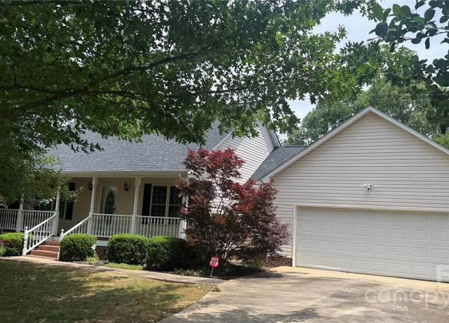 Property at 165 Graceland Pl, Salisbury, NC 28146, 3 beds, 2 baths