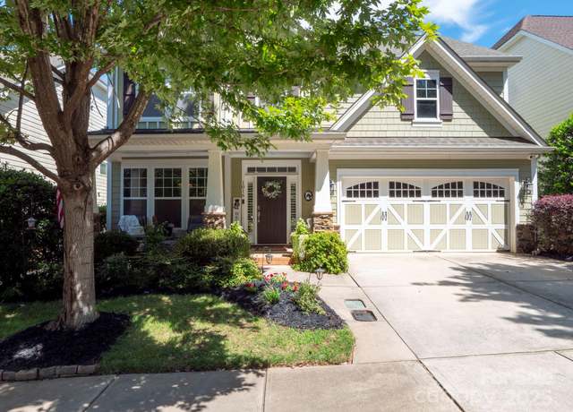 Property at 1016 Hamil Ridge Dr, Waxhaw, NC 28173, 5 beds, 3.5 baths
