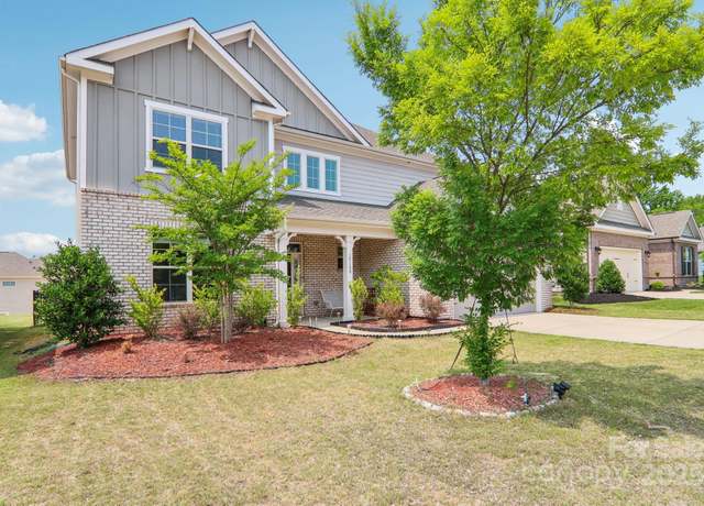 Property at 15108 Autumn Sage Dr, Charlotte, NC 28278, 3 beds, 2.5 baths