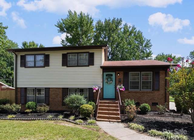 Property at 2213 Milton Rd, Charlotte, NC 28215, 4 beds, 2 baths