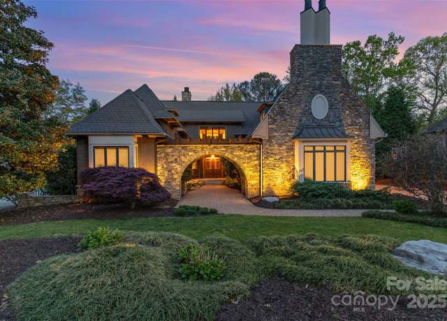 Property at 751 Mendenhall Ct, Fort Mill, SC 29715, 4 beds, 4.5 baths