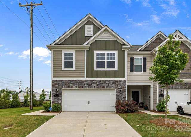 Property at 5207 Maynard Hill Dr, Monroe, NC 28110, 3 beds, 2.5 baths