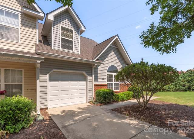 Property at 825 Rock Lake Gln, Fort Mill, SC 29715, 2 beds, 2.5 baths