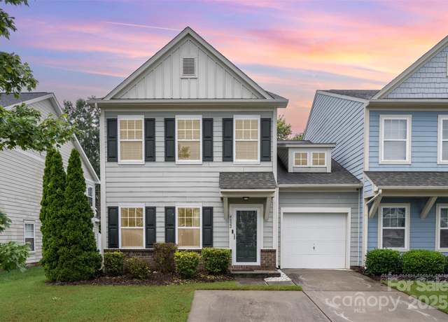 Property at 4822 Tradd Cir, Monroe, NC 28110, 3 beds, 2.5 baths