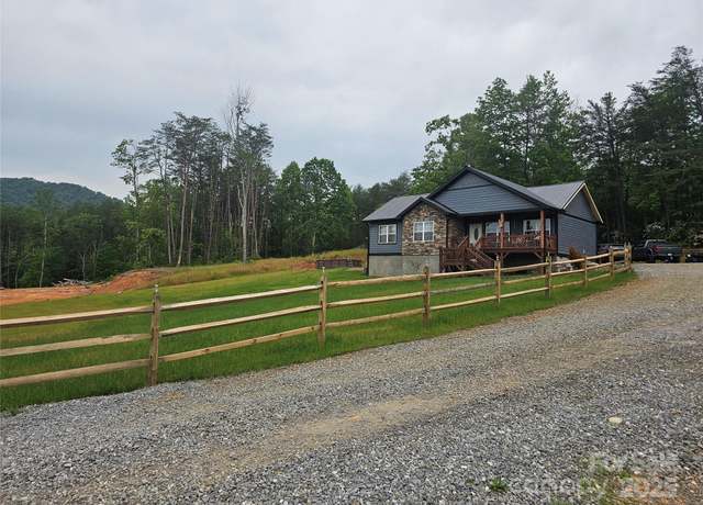 Property at 301 Mcginnis Dr, Old Fort, NC 28762, 3 beds, 2 baths