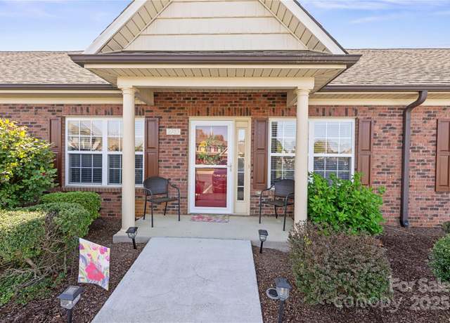 Property at 2783 Clover Rd NW, Concord, NC 28027, 3 beds, 2 baths