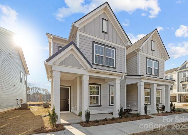 Property at 5005 Cherry Gum Ct, Matthews, NC 28105, 3 beds, 2.5 baths