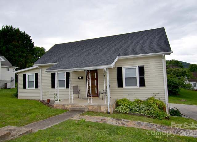 Property at 60 3rd St, Marion, NC 28752, 3 beds, 1 bath