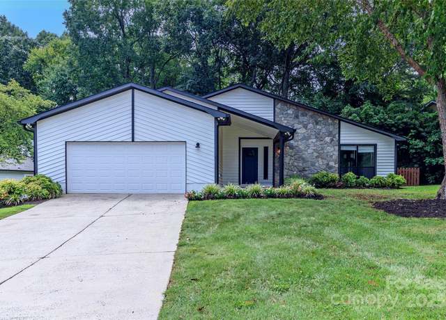 Property at 4020 Bon Rea Dr, Charlotte, NC 28226, 3 beds, 2 baths